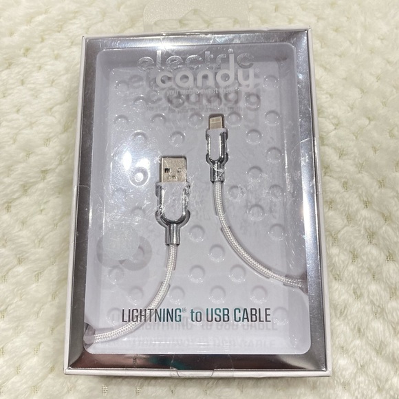 Type C Smart Chip Fast Charger Silver NWT - Picture 10 of 14